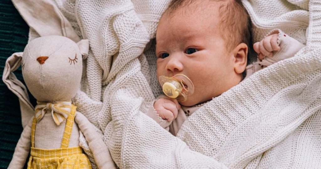 Newborn Pacifier Safety: When and How to Use One 13 Use the Newborn Pacifier With Confidence