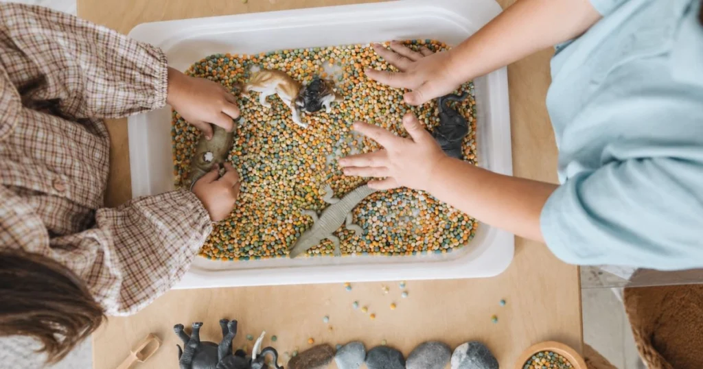 Sensory Play: 25 Easy Activities for Toddlers at Home 3 Easy Sensory Play Activities for Toddlers at Home